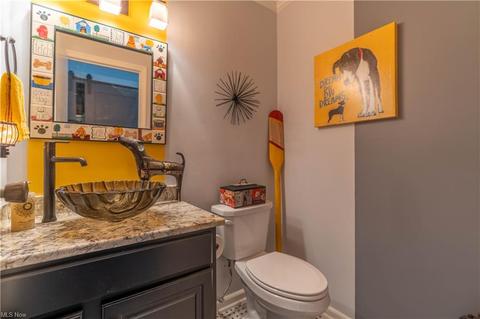 1809 Harbour Cir NW #21B, Canton, OH 44708 photo 18