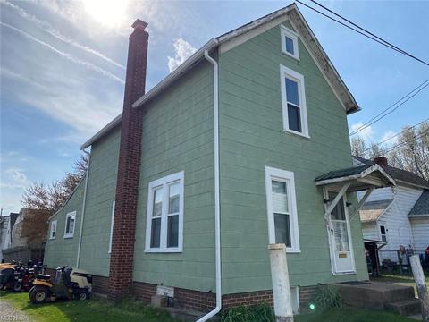 116 E 2nd St, Dover, OH 44622 photo 1