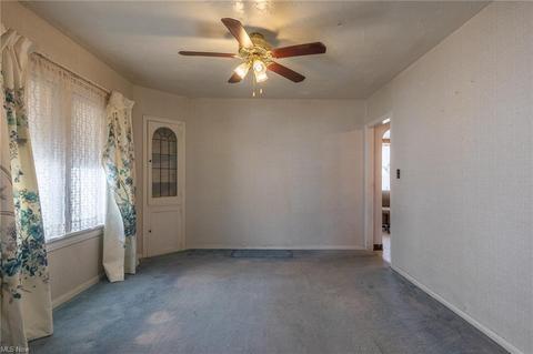 255 E 246th St, Euclid, OH 44123 photo 9