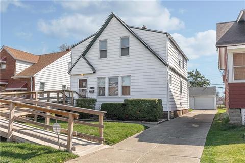 255 E 246th St, Euclid, OH 44123 photo 1
