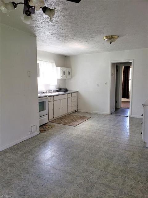108 Markatan St, Flushing, OH 43977 photo 8