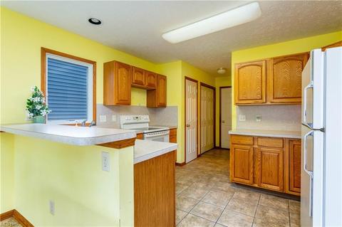 112 Bears Paw, Elyria, OH 44035 photo 7