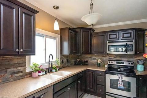 243 Harvard Ave, Elyria, OH 44035 photo 6
