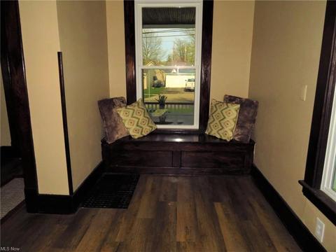 997 E River St, Elyria, OH 44035 photo 7