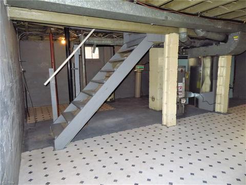 997 E River St, Elyria, OH 44035 photo 23