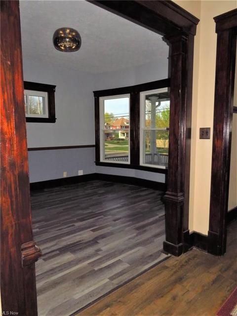 997 E River St, Elyria, OH 44035 photo 10