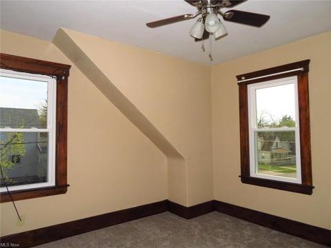 997 E River St, Elyria, OH 44035 photo 18