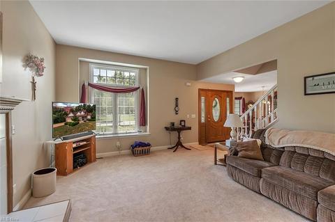 4395 Stonegate Dr, Saybrook, OH 44004 photo 7