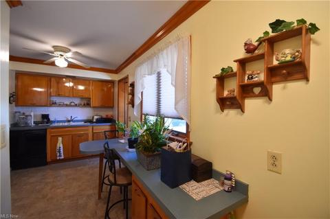 635 High St, Elyria, OH 44035 photo 9