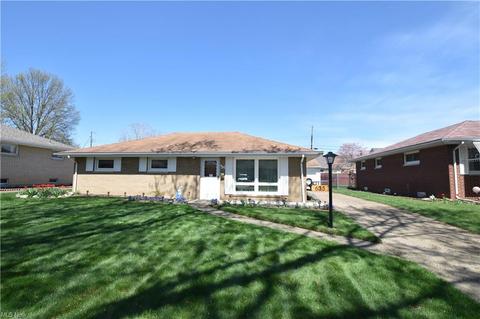 635 High St, Elyria, OH 44035 photo 1
