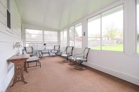 10903 Windham Rd, Parma, OH 44130 photo 11