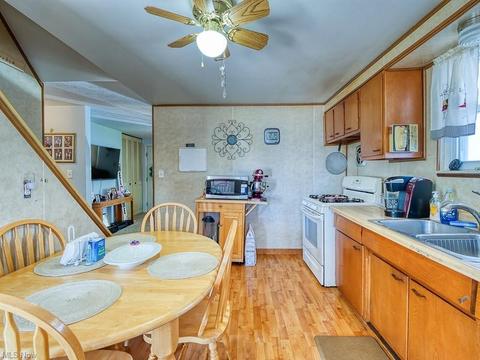 6508 Smith Rd, Brook Park, OH 44142 photo 15