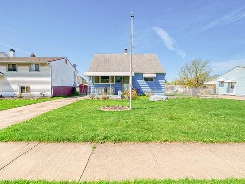 6508 Smith Rd, Brook Park, OH 44142 photo 4