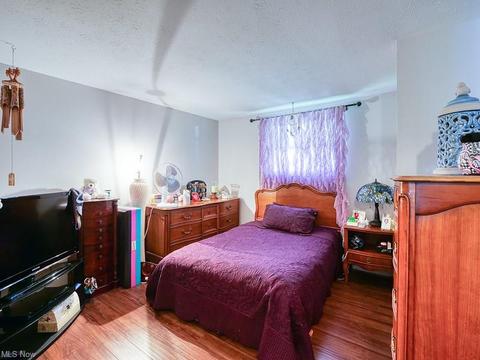 6508 Smith Rd, Brook Park, OH 44142 photo 17
