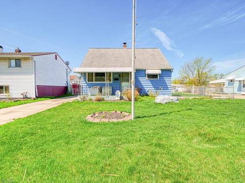 6508 Smith Rd, Brook Park, OH 44142 photo 1