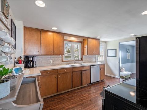 283 Tolbert St, Wadsworth, OH 44281 photo 8