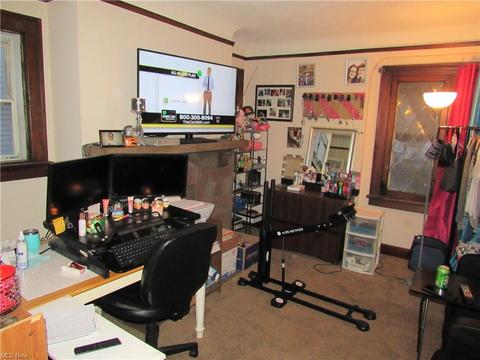 7202 Gilbert Ave, Parma, OH 44129 photo 5