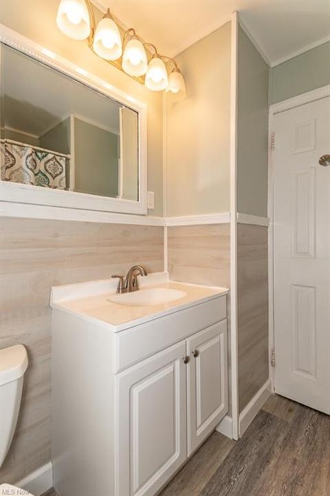 236 E 288th St, Willowick, OH 44095 photo 13