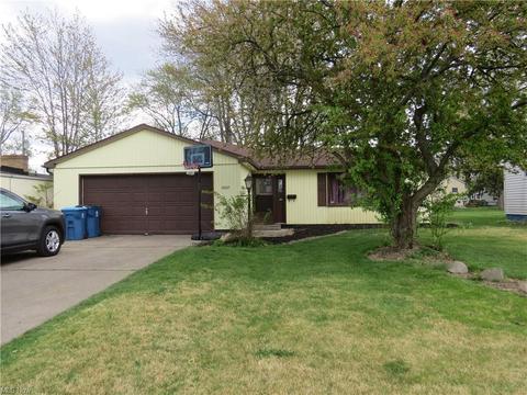 1807 Tower Blvd, Lorain, OH 44053 photo 1