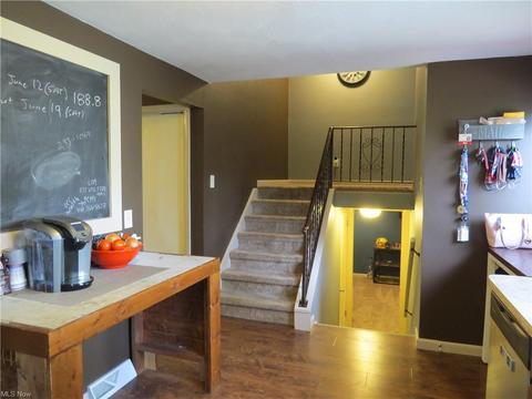 1807 Tower Blvd, Lorain, OH 44053 photo 10