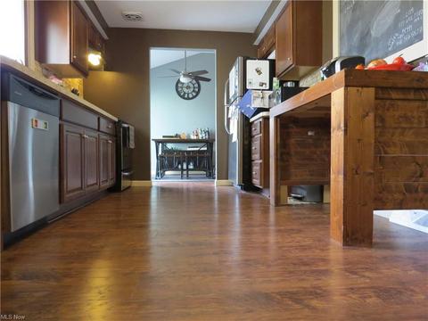 1807 Tower Blvd, Lorain, OH 44053 photo 5