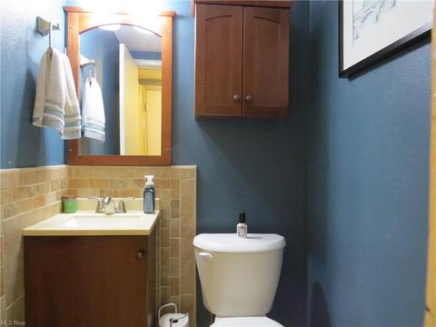 1807 Tower Blvd, Lorain, OH 44053 photo 11