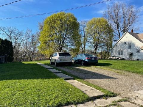 1207 W 6th St, Ashtabula, OH 44004 photo 6