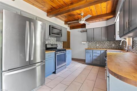 415 Maple Ave, Boardman, OH 44512 photo 7