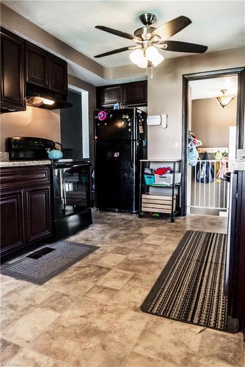 6237 State Rd, Parma, OH 44134 photo 8