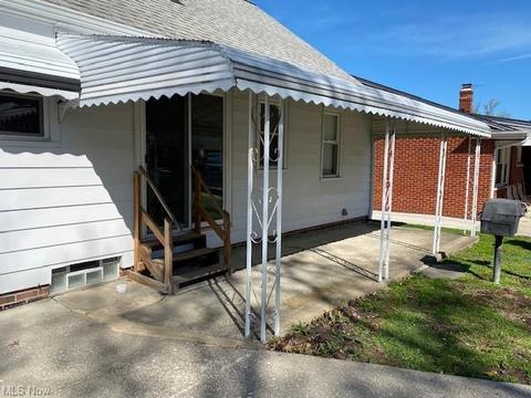 1827 E 294th St, Wickliffe, OH 44092 photo 13