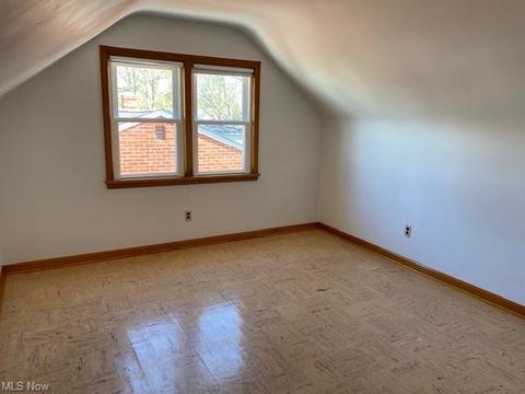 1827 E 294th St, Wickliffe, OH 44092 photo 6