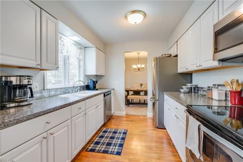 4106 Ruth Dr, Rootstown, OH 44272 photo 17