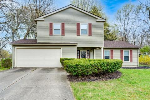 4106 Ruth Dr, Rootstown, OH 44272 photo 1