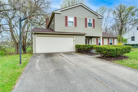 4106 Ruth Dr, Rootstown, OH 44272 photo 2