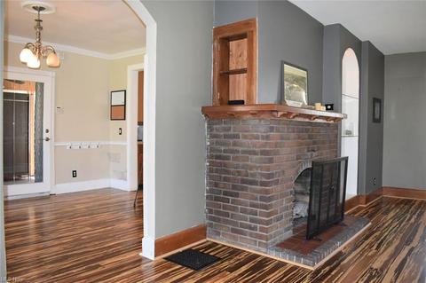 2034 Walnut Blvd, Ashtabula, OH 44004 photo 9
