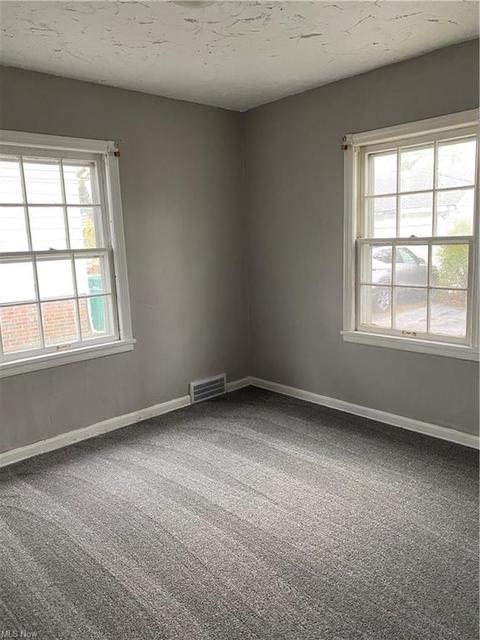 5430 Grasmere Ave, Maple Heights, OH 44137 photo 9