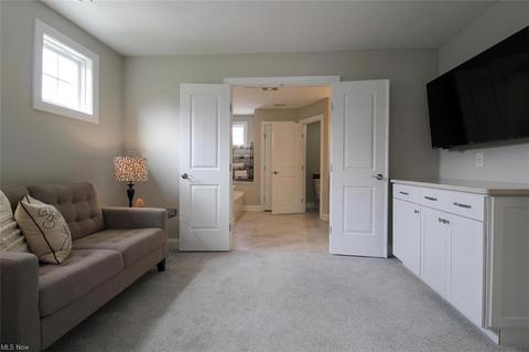 722 Nancy Dr, Aurora, OH 44202 photo 22