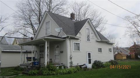 828 Arlington Ave NW, Canton, OH 44708 photo 3