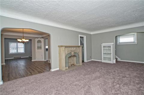 344 E 197th St, Euclid, OH 44119 photo 5