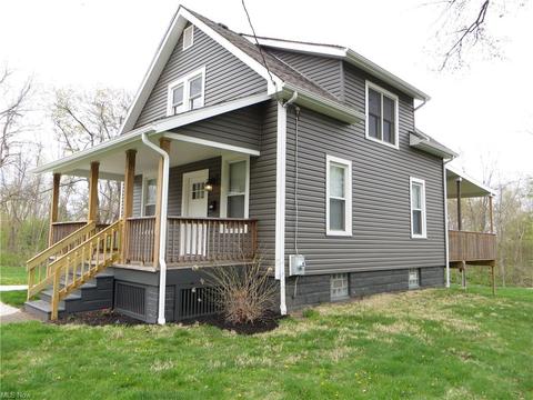 1102 Terrace Ave NW, Canton, OH 44708 photo 3