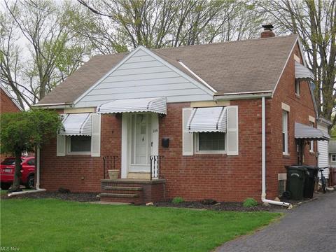 166 Lafayette St, Elyria, OH 44035 photo 1