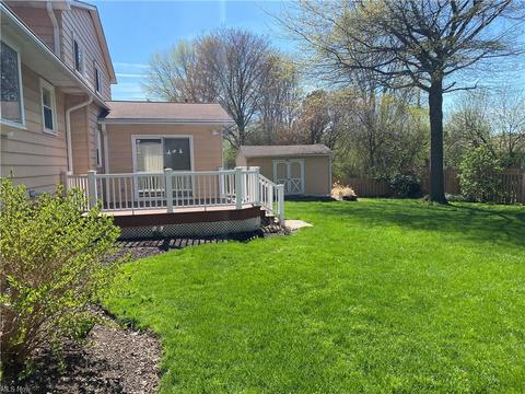 4274 Aimee Ln, Willoughby, OH 44094 photo 3