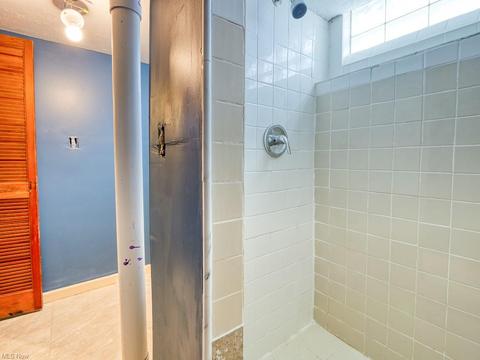 6025 Smith Rd, Brook Park, OH 44142 photo 30