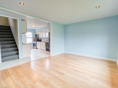 6025 Smith Rd, Brook Park, OH 44142 photo 11