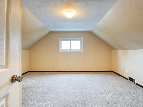 6025 Smith Rd, Brook Park, OH 44142 photo 21