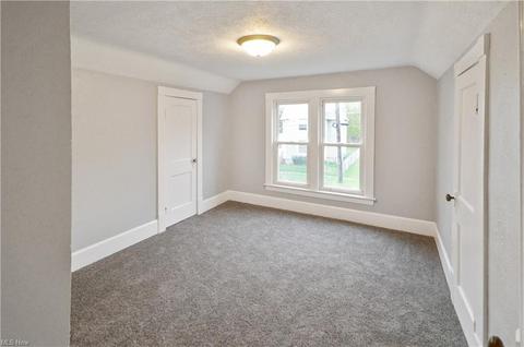 1447 W 10th St, Ashtabula, OH 44004 photo 8