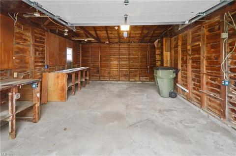 1447 W 10th St, Ashtabula, OH 44004 photo 12