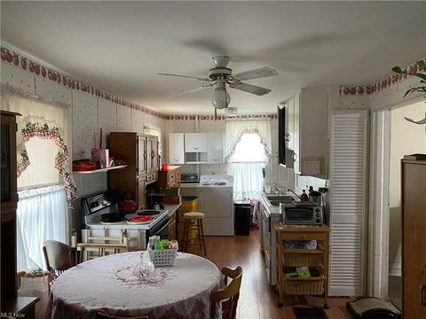 826 Madison Ave, Ashtabula, OH 44004 photo 6