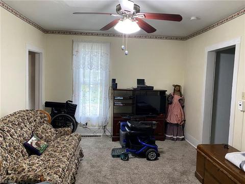826 Madison Ave, Ashtabula, OH 44004 photo 17