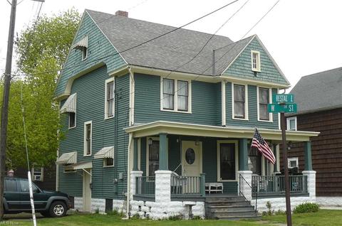 637 W 35th St, Ashtabula, OH 44004 photo 1